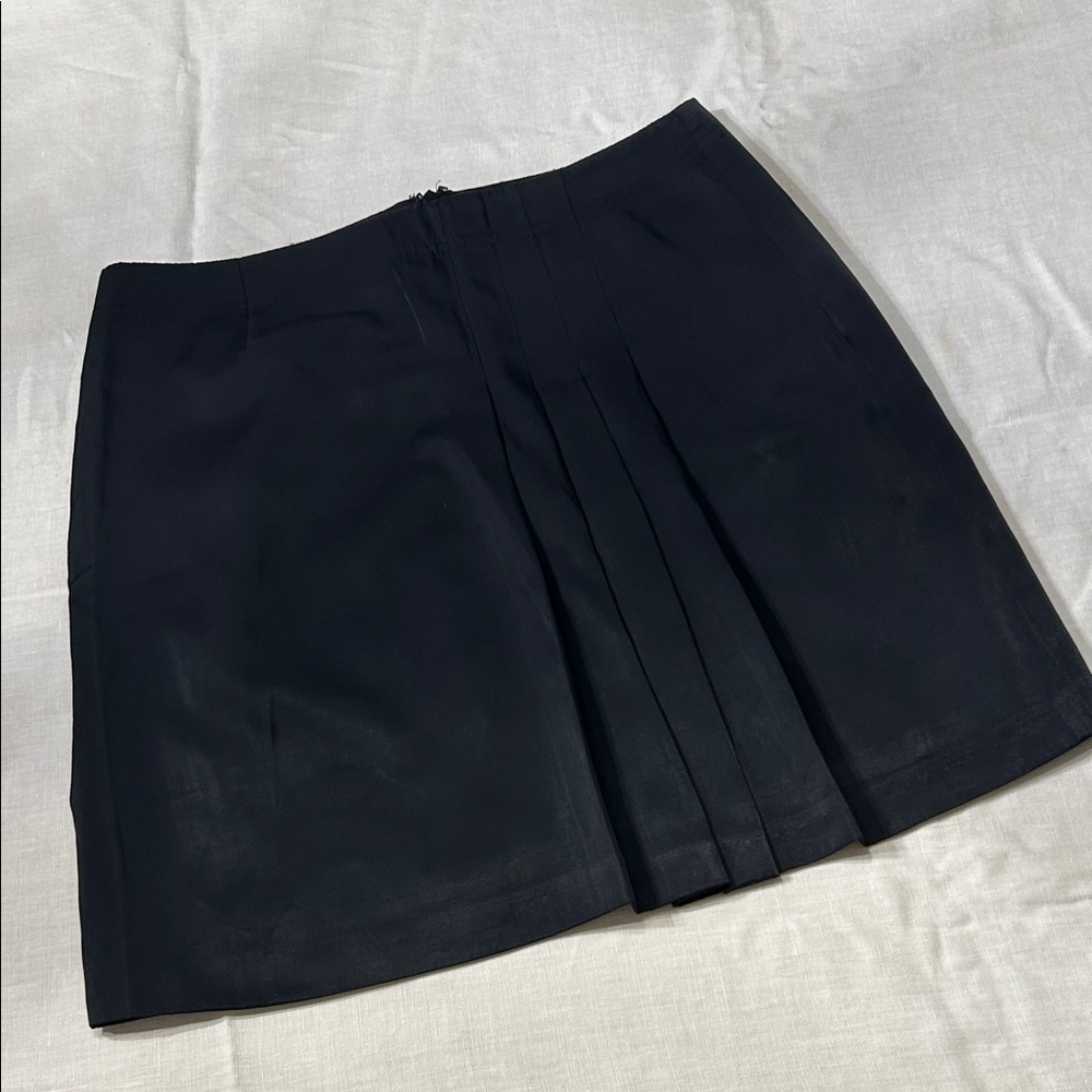 EQ:IQ Black Pleated Mini Skirt US 2 Italian Fabric YKK Zip Tailored